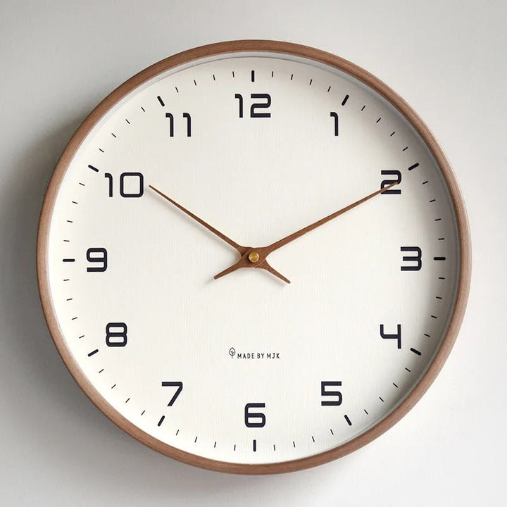 Minimalistisk Väggklocka | Metall &amp; Resin