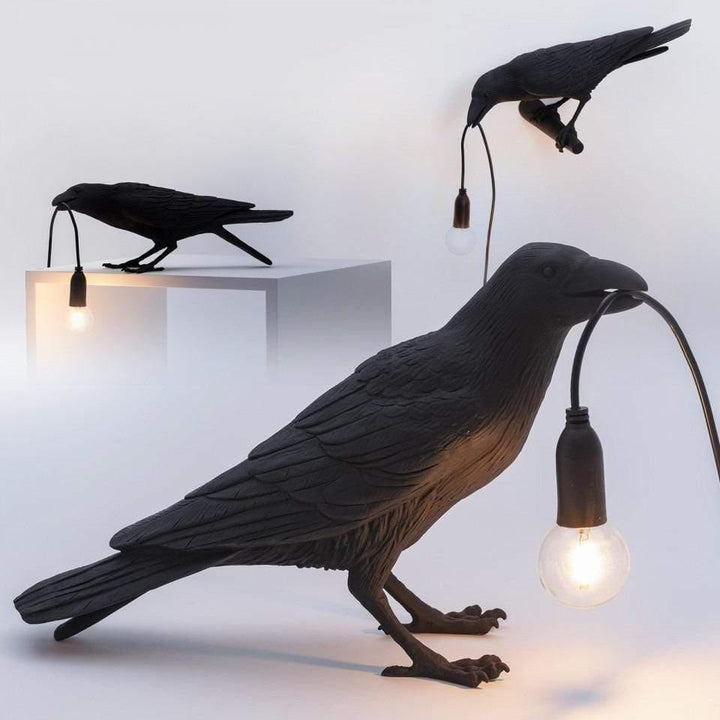 Raven Bird Lampan
