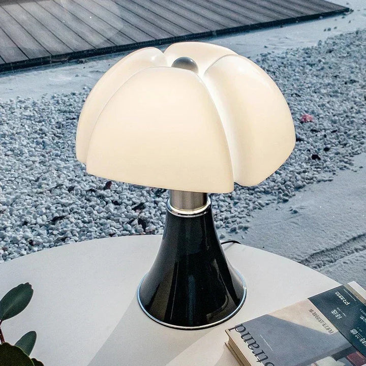 Designer Blomsterbordslampa - FloraLuxe