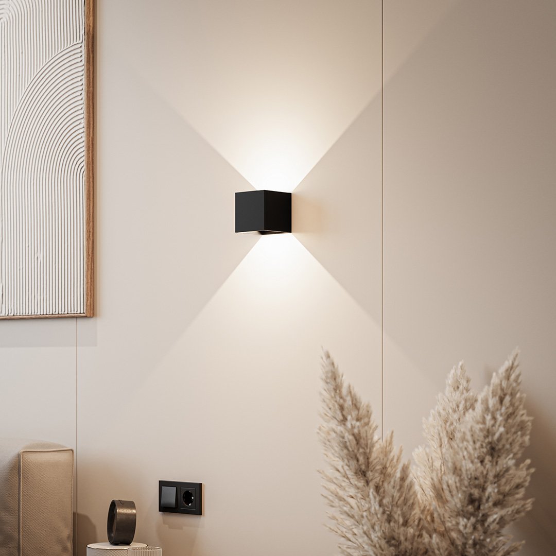 LumiGuard - LED vägglampa med varmt ljus